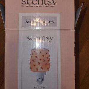 Scentsy Pink Heart-Studded Mini Warmer